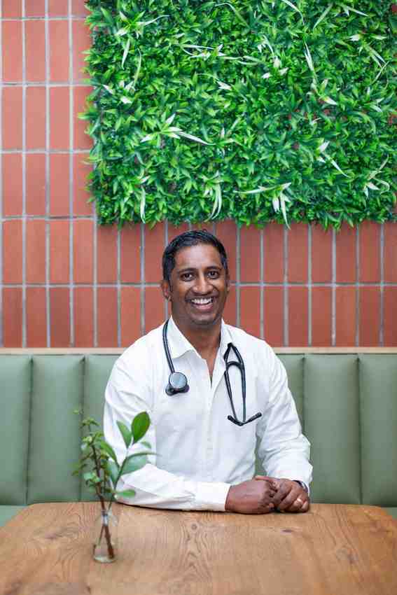Dr Robin Mathew | Specialist Anaesthesiologist in East London, South Africa